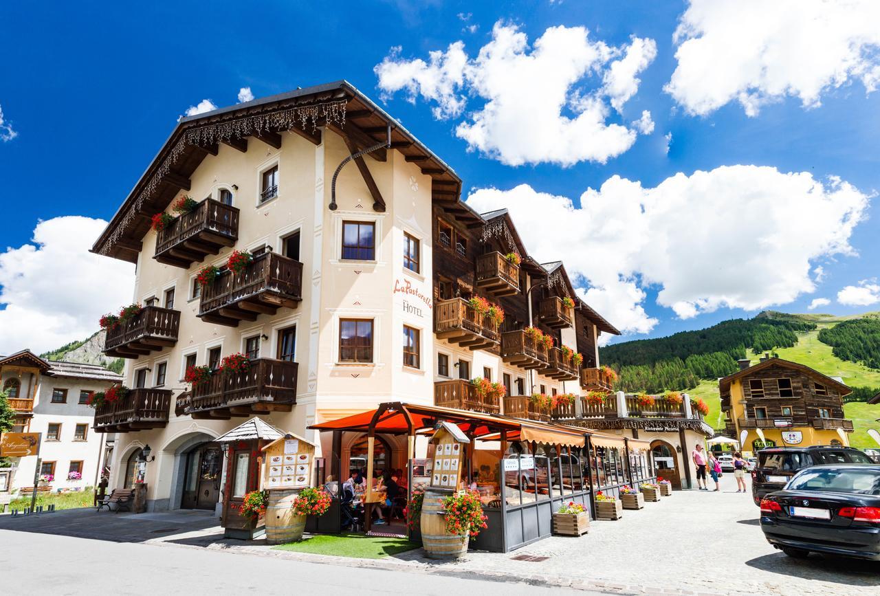 Hotel La Pastorella Livigno Buitenkant foto